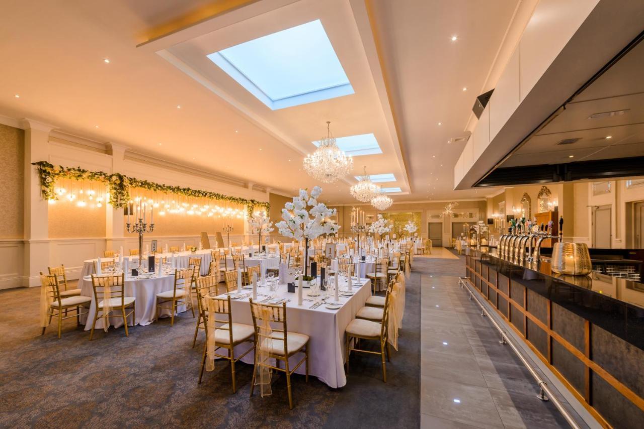 Killarney Oaks Hotel ภายนอก รูปภาพ