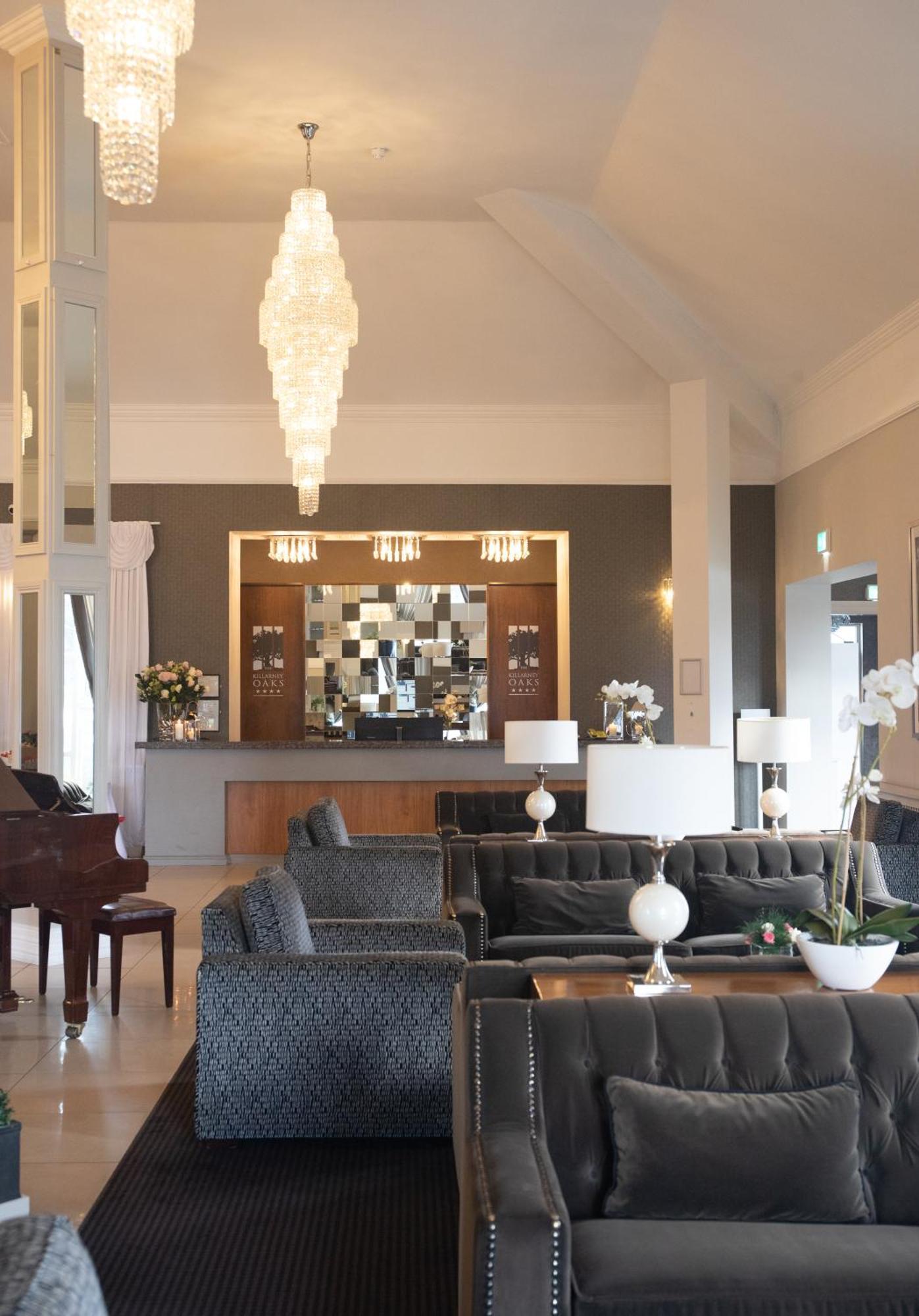 Killarney Oaks Hotel ภายนอก รูปภาพ
