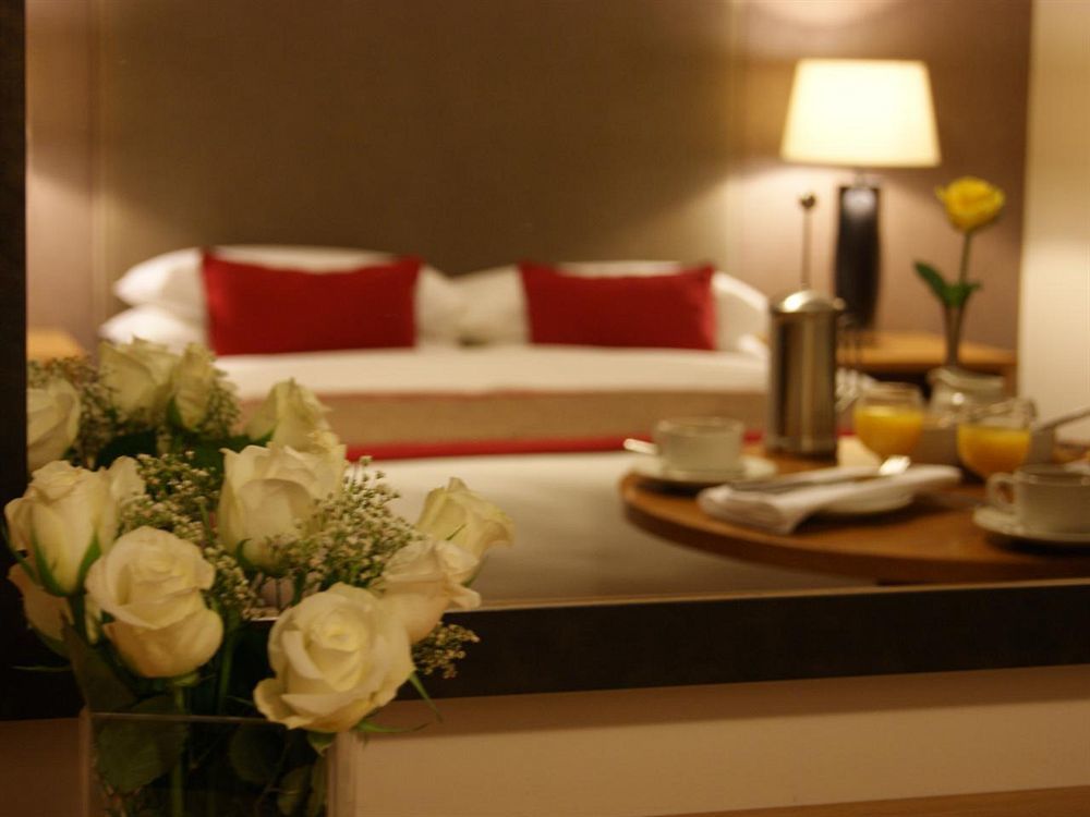 Killarney Oaks Hotel ภายนอก รูปภาพ