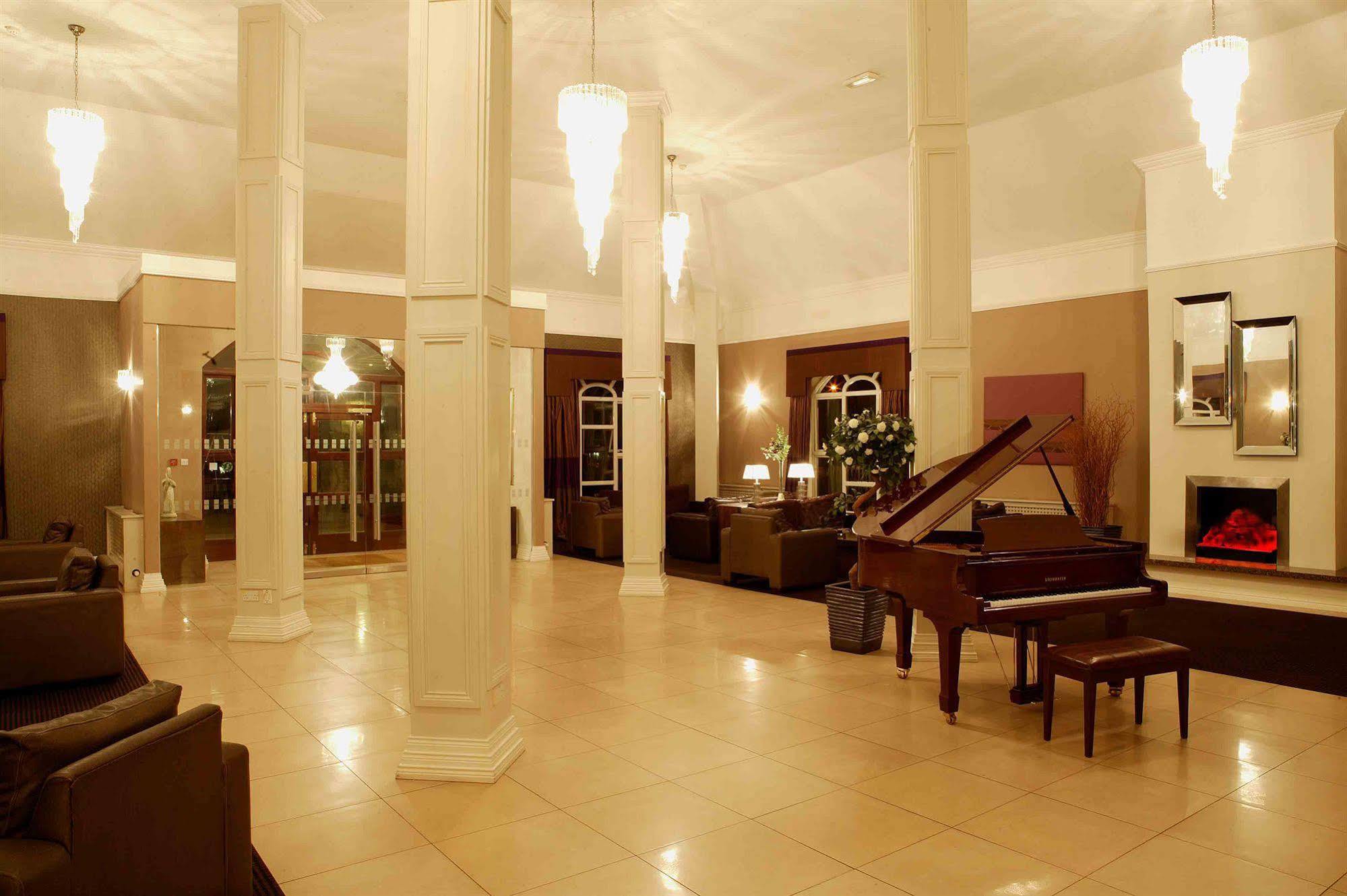 Killarney Oaks Hotel ภายใน รูปภาพ